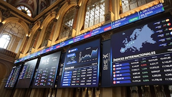 El Ibex 35 estira su