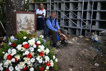 En Guatemala entierran a 68 víctimas del conflicto armado después de 44 años
