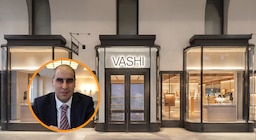 El jefe de una joyería estafa más de 200 millones de euros en diamantes pidiendo a sus empleados que se hicieran pasar por clientes