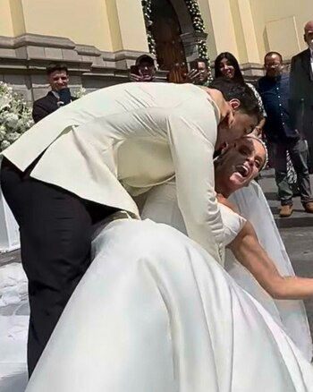 El beso de los recién