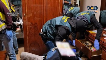 Imagen JMN3T52NLFAKTLUIQBCTTBKTFU