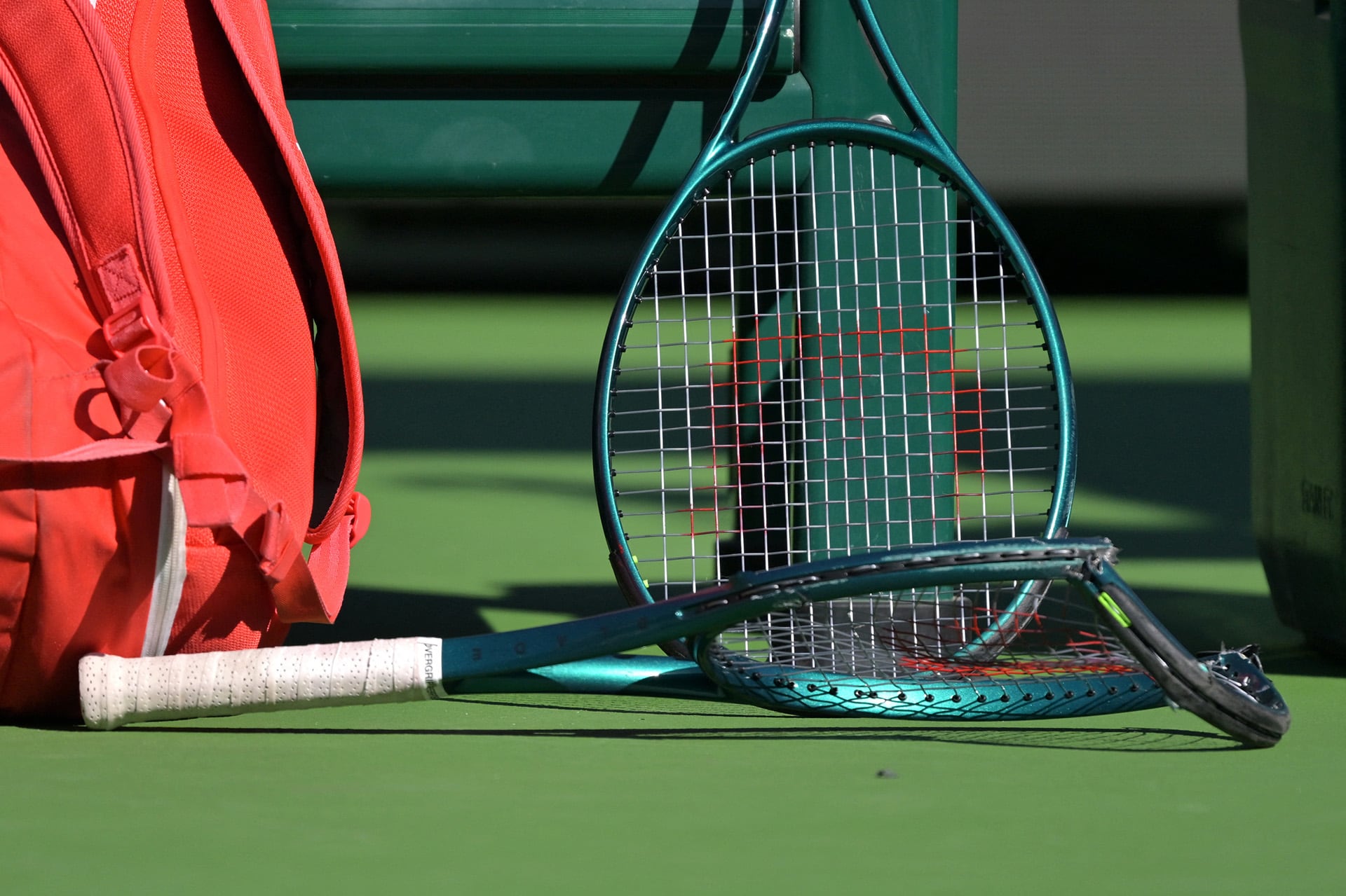 La tenista rompió una de sus raquetas en medio del ataque de ira (Reuters)