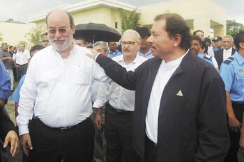 Rafael Solís vive su exilio