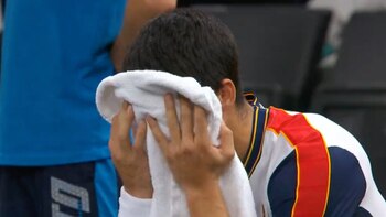 Carlos Alcaraz llora tras sufrir