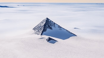 La famosa "pirámide" antártica no