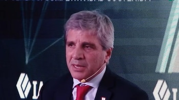 Caputo habló de la mora récord: “No representa ningún riesgo sistémico y es algo que están resolviendo bien los bancos”