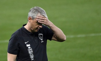 Tiago Nunes tuvo un accidentado