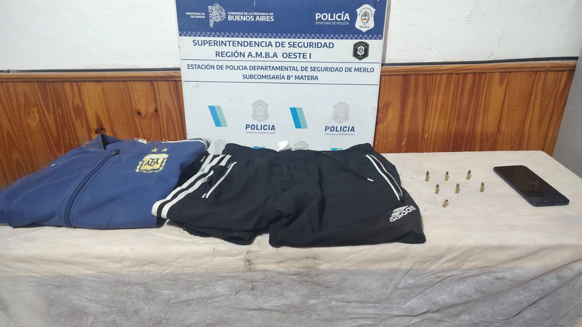 Los elementos que les incautaron a los sospechosos del crimen