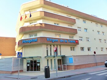 Fachada del Hospital Virgen de