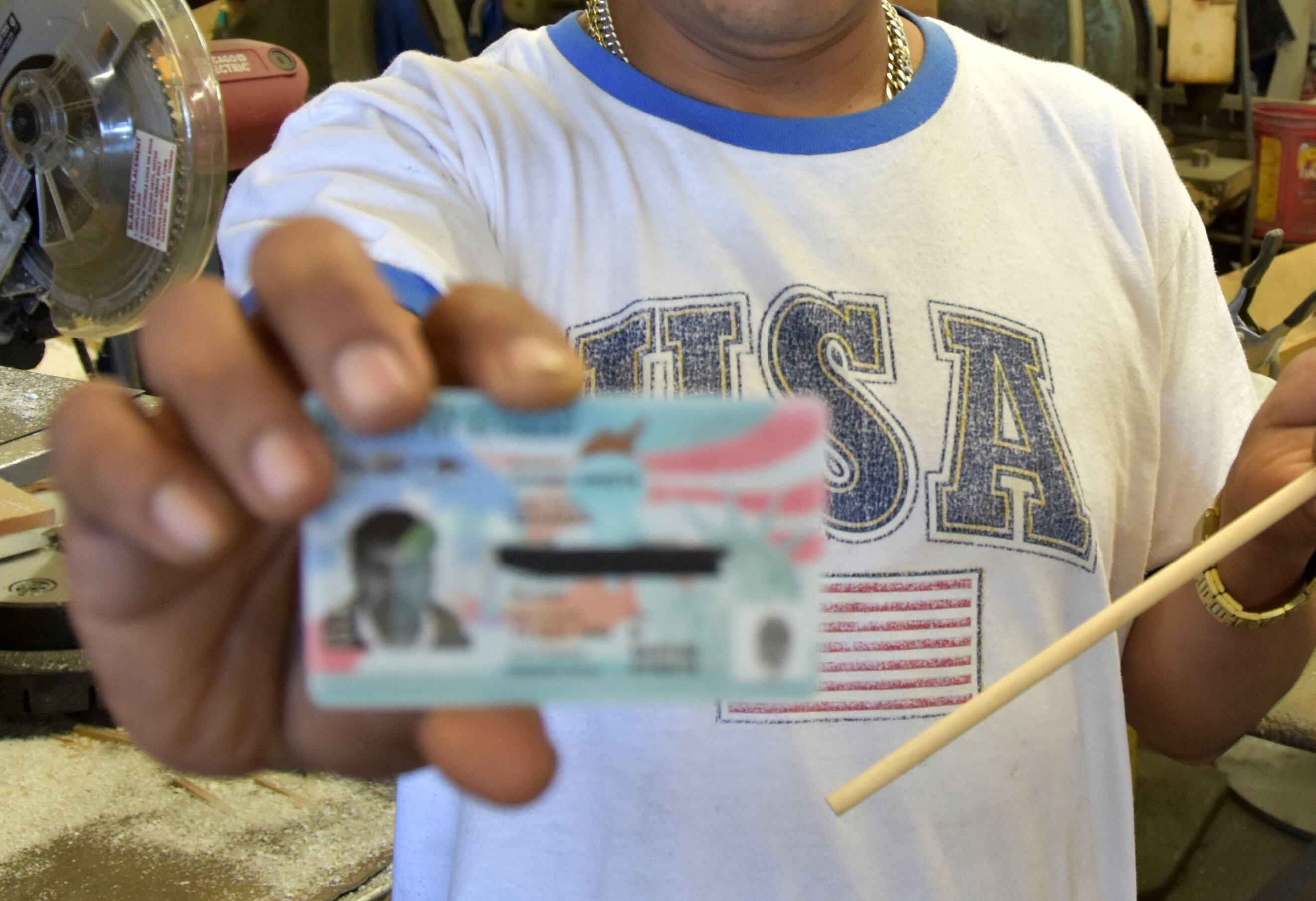 Se deben acatar una serie de normas para poseer la Green Card. (EFE/Iván Mejía)