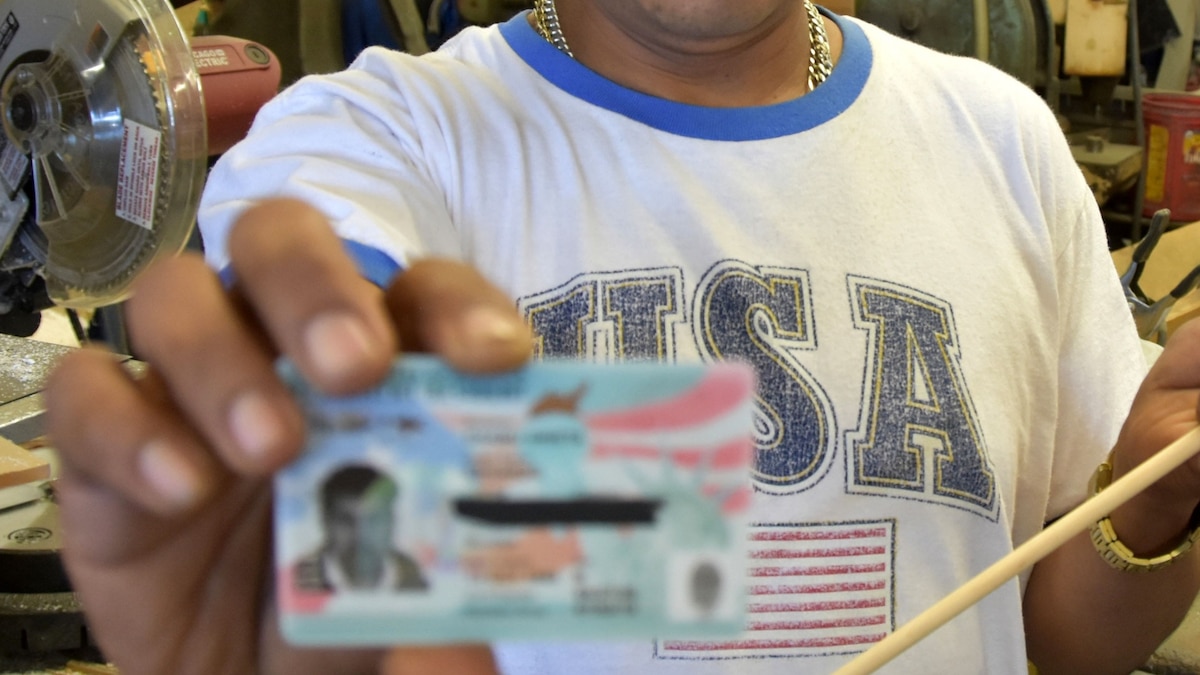 Imagen de la noticia: Permiso de trabajo en Estados Unidos: cómo renovarlo, cuánto cuesta y qué plazos hay