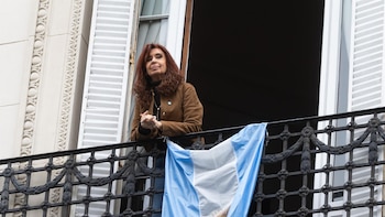 La Justicia argentina unifica los juicios de Hotesur y Los Sauces y complica el horizonte de los Kirchner