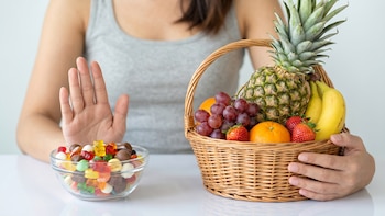 Cuál es la fruta que ayuda a controlar los antojos de dulce tras las comidas