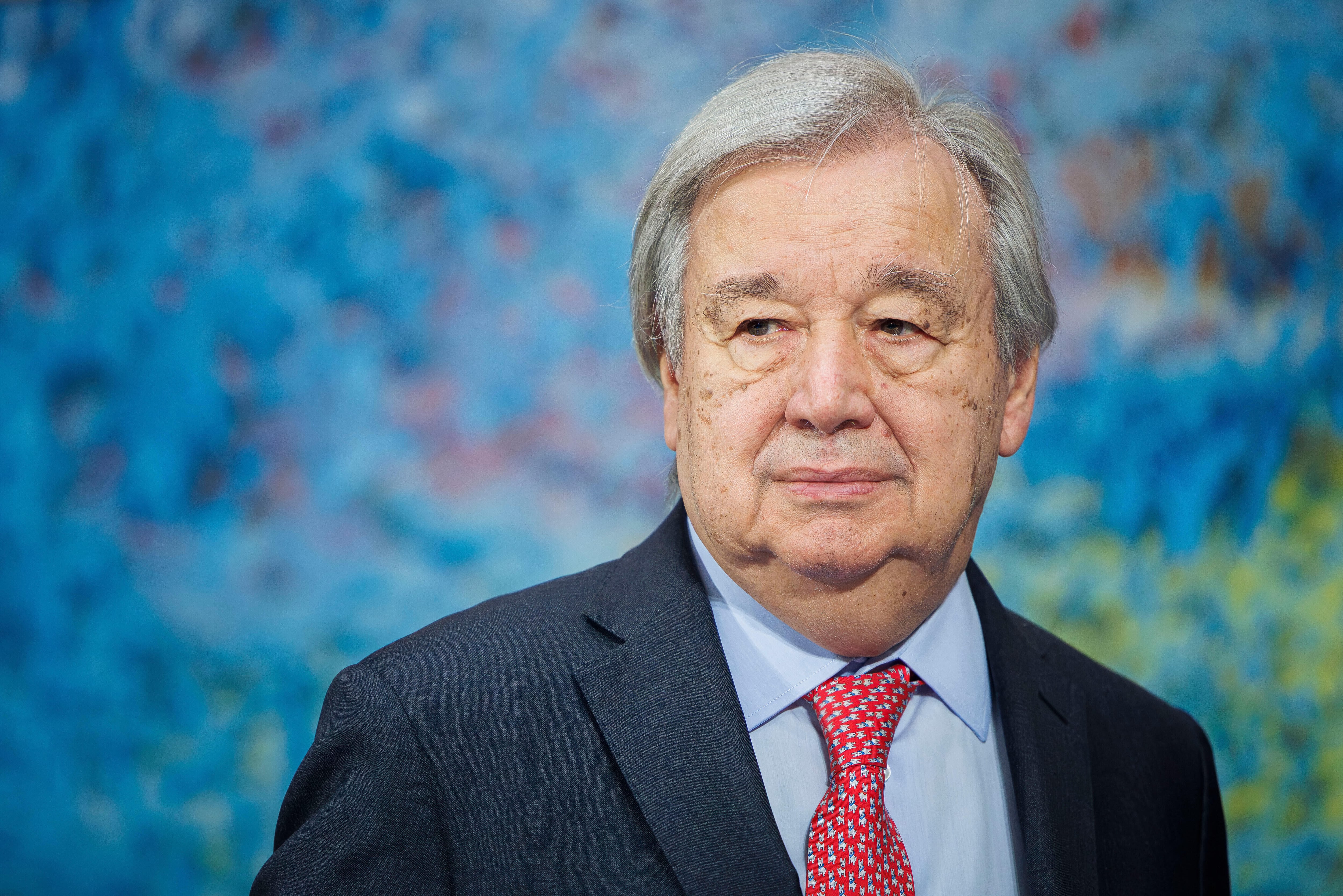 António Guterres instó a Israel y Hezbollah a frenar sus ataques en Líbano (Valentin Flauraud/AP/Archivo)