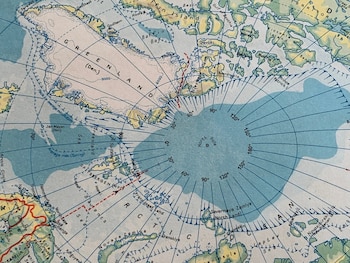 Los corredores tradicionales seguirán siendo estructurales, mientras que el Ártico operará como una alternativa complementaria en situaciones específicas (Imagen: Shutterstock)