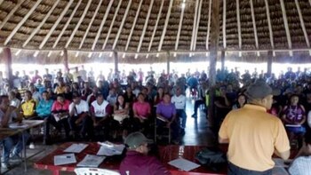 Aquí una asamblea de los