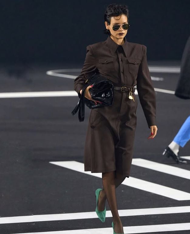 La pasarela parisina reunió a Juana Burga y Alejandro Aramburú en un cruce generacional que reflejó dos caminos peruanos con alcance global. (Instagram)