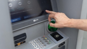 CERMI pide hacer obligatorio por ley la accesibilidad oficinas, páginas web, apps o formularios de entidades financieras