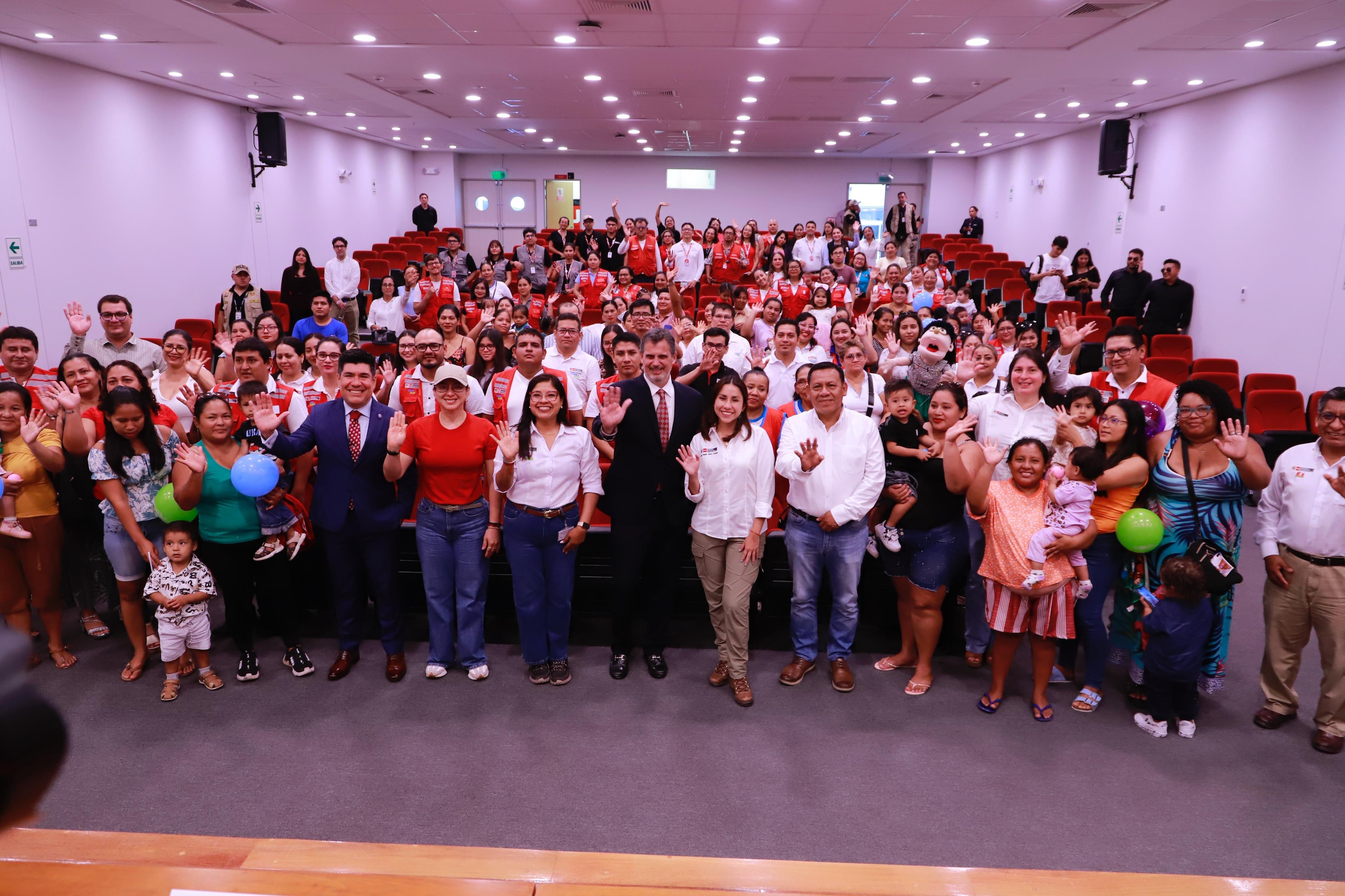 Más de 20 mil niños de 11 regiones del país serán beneficiados con agua para asegurar una infancia sin anemia. (Foto: Difusión)