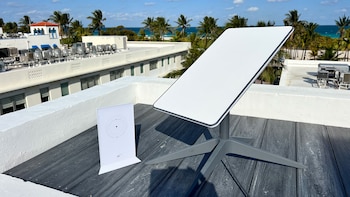 Starlink bajó sus precios de