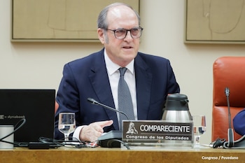 19/05/2026 Economía.- Defensor del Pueblo pide asegurar el derecho a vivienda: "Un acuerdo entre administraciones lograría avances".
El partido político Iustitia Europa ha presentado ante el Tribunal Constitucional un escrito urgente de oposición a la medida cautelarísima solicitada por el Defensor del Pueblo, Ángel Gabilondo, respecto a la 'ley de nietos', con el fin de que se mantengan vigentes las resoluciones del Tribunal Supremo relativas a las inscripciones en el Censo Electoral de Residentes Ausentes (CERA).
POLITICA
DEFENSOR DEL PUEBLO