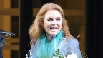 Sarah Ferguson cierra su fundación