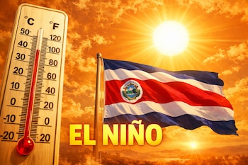 Un termómetro marcando 45°C junto a la bandera de Costa Rica ondeando bajo un cielo naranja con un sol brillante y la palabra 'EL NIÑO'.
