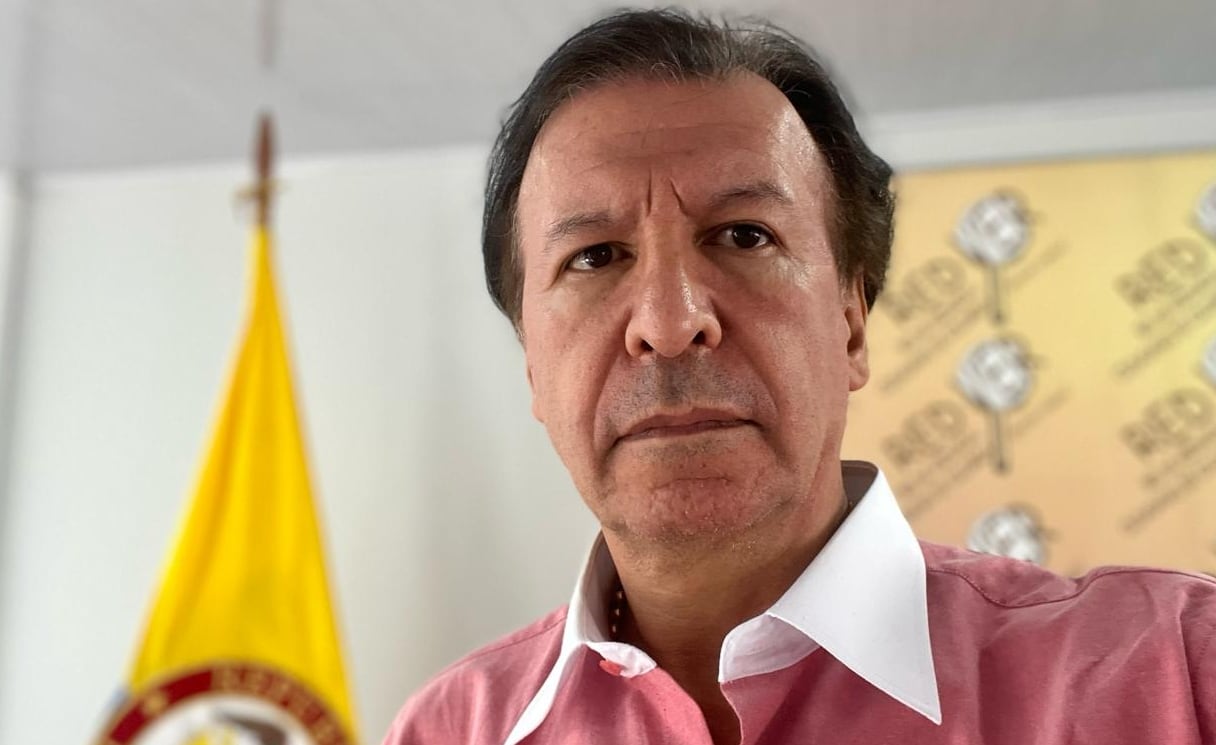Megaprima de congresistas: Pablo Bustos ve “indignante” suspensión de eliminación del pago