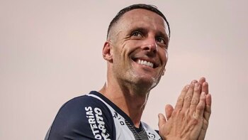 Pablo Lavandeira regresó a Alianza