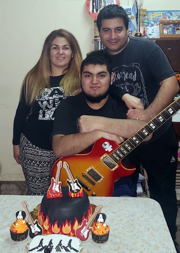 Gisela junto a su marido,