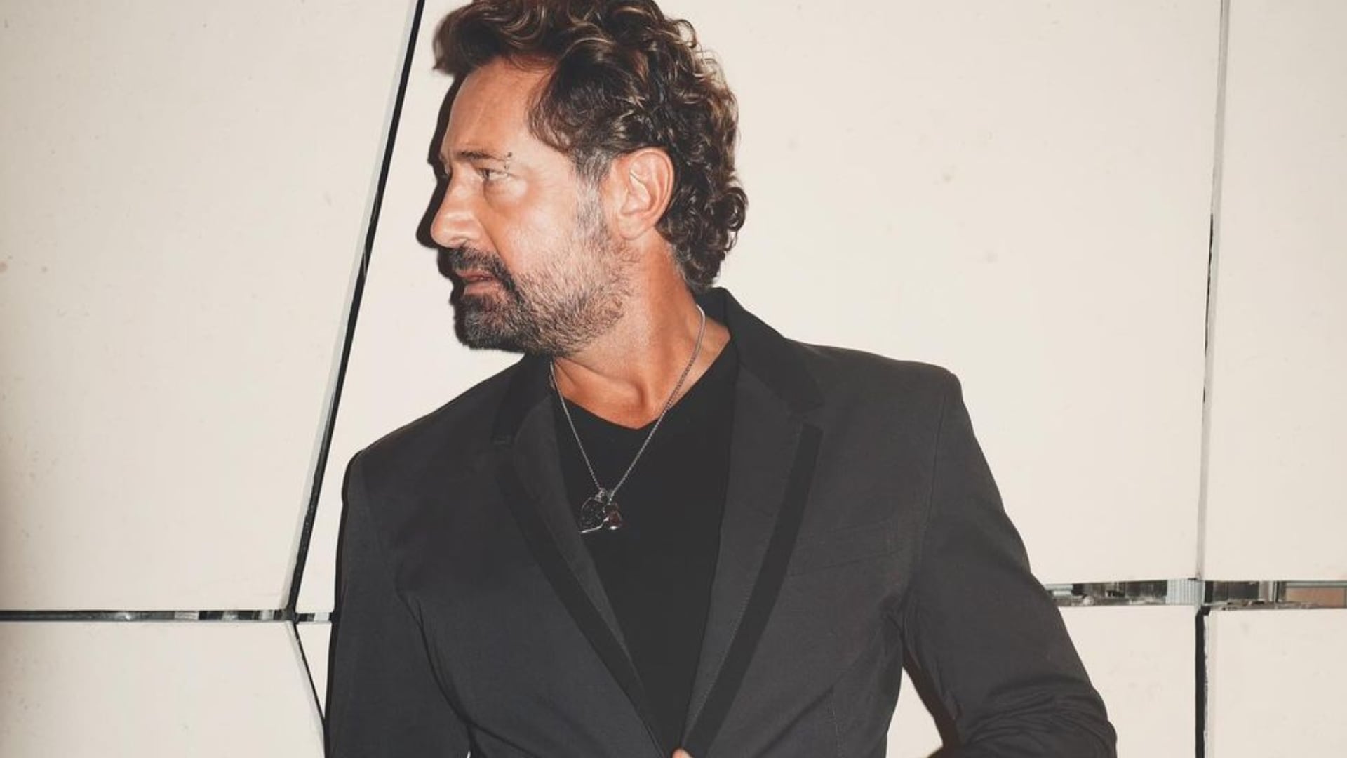 Gabriel Soto tuvo una crisis de salud previo a dar función. Estuvo hospitalizado durante varias horas y la noche del sábado recibió el alta médica. (@gabrielsoto)