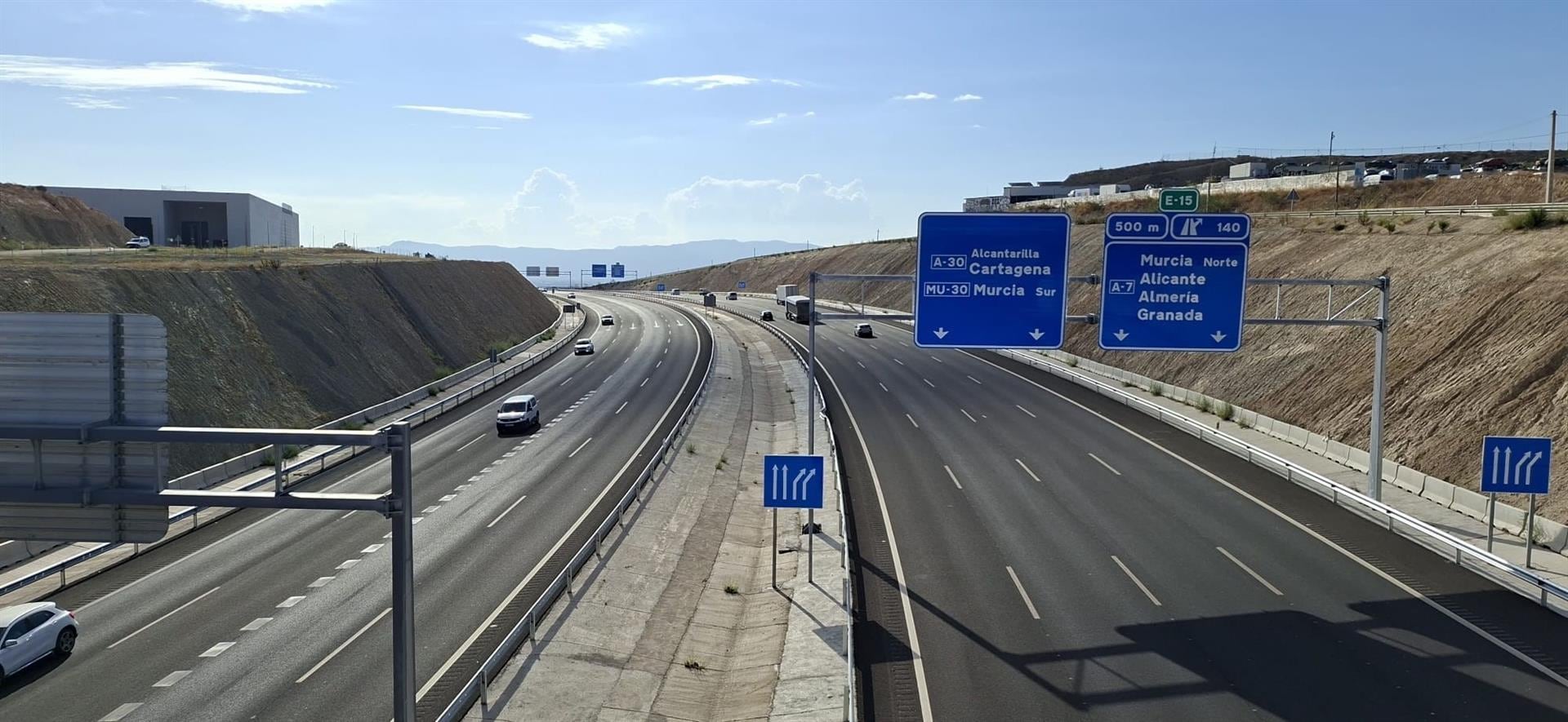 Cemex suministra cemento con hasta un 55% menos de emisiones para el Arco Noroeste de Murcia
