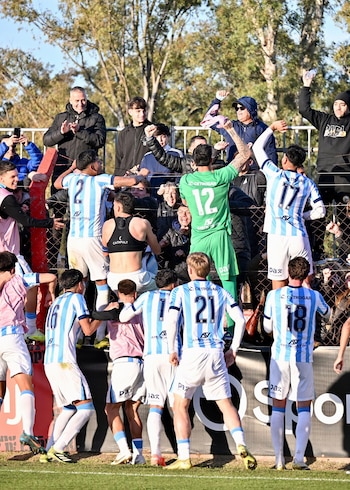 El triunfo de Racing sobre Independiente en el clásico del Torneo Proyección