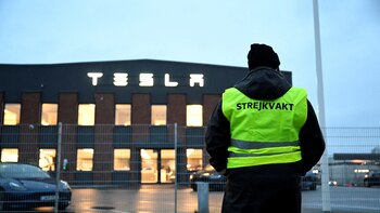 Tesla está en problemas en