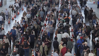 Alrededor de 90 mil hondureños serán beneficiados con estatus migratorio en España