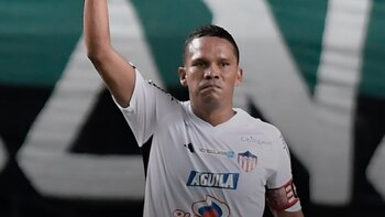 Carlos Bacca le dio la