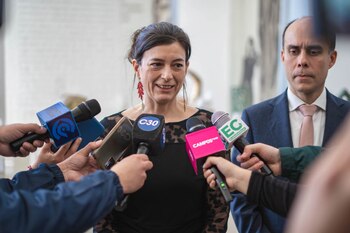 La escritora Samantha Schweblin.