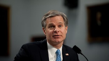 El director del FBI alertó
