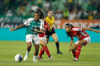 Deportivo Cali consolidó su hegemonía en la Liga Femenina como la primera tricampeona seguida del certamen - crédito Ernesto Guzmán/EFE
