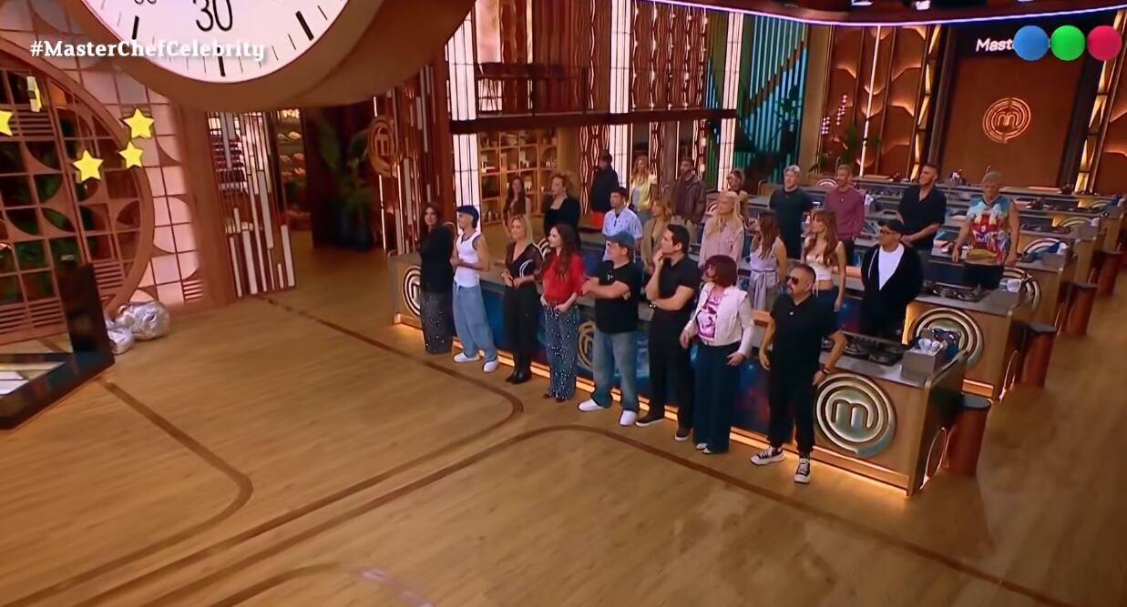 Los 24 participantes de MasterChef Celebrity se presentaron ante Wanda Nara y el jurado en el debut de la nueva temporada