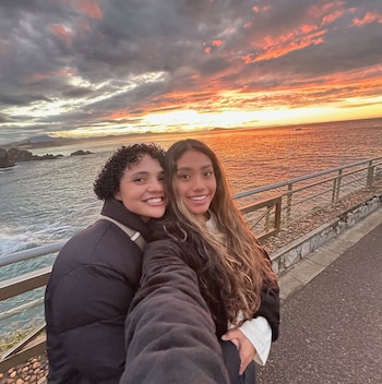 Ángela Barón y Destiny Slocum