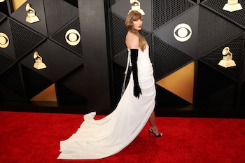 Taylor Swift trata de romper