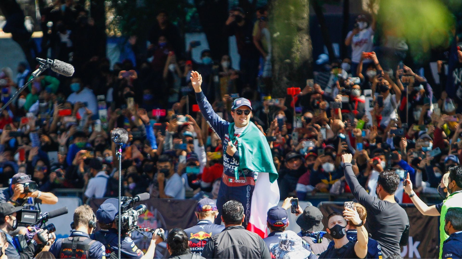 El Gobierno CDMX invitó al Show Run de Checo Pérez en F1 (Karina Hernández / Infobae)
