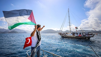 El integrante mallorquín de la flotilla a Gaza denuncia agresiones, malos tratos y hacinamiento a su llegada a Palma