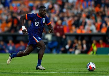 El internacional con Países Bajos,