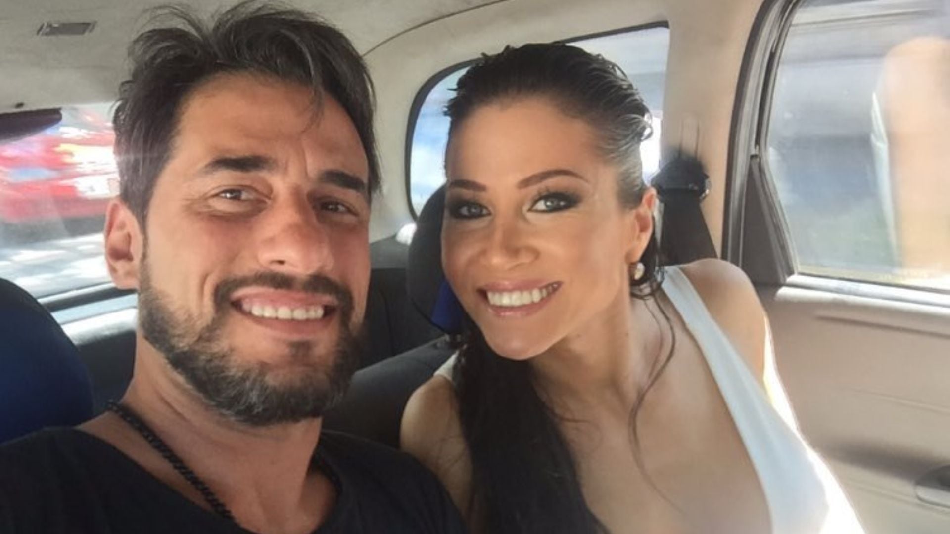 La artista permanece conviviendo con Martín Lamela por el bienestar de su hija Lola, priorizando su estabilidad emocional
