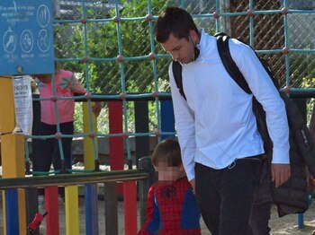 11/05/2021 Benji Aparicio junto a