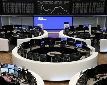 FOTO DE ARCHIVO: El gráfico