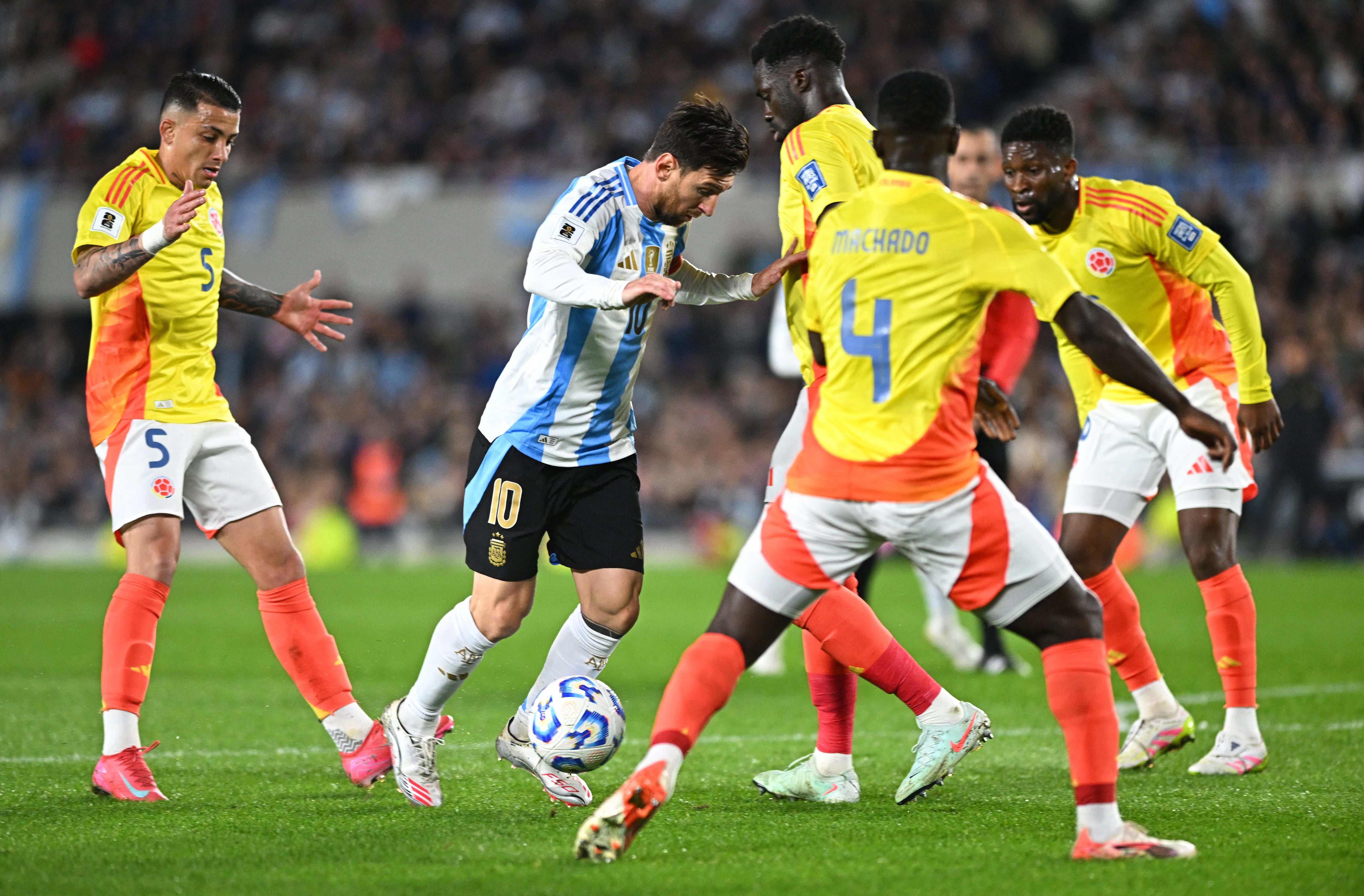Lionel Messi anunció su retiro de la Selección argentina y cerró un ciclo de más de 20 años como capitán del fútbol argentino - crédito Rodrigo Valle/REUTERS