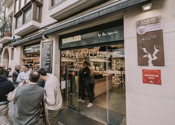 Umm No Solo Tapas, el